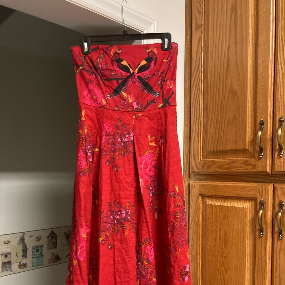 New York & Company red strapless dress, Med